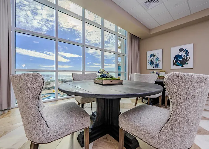 Phoenix Gulf Towers 2301 Apartment *